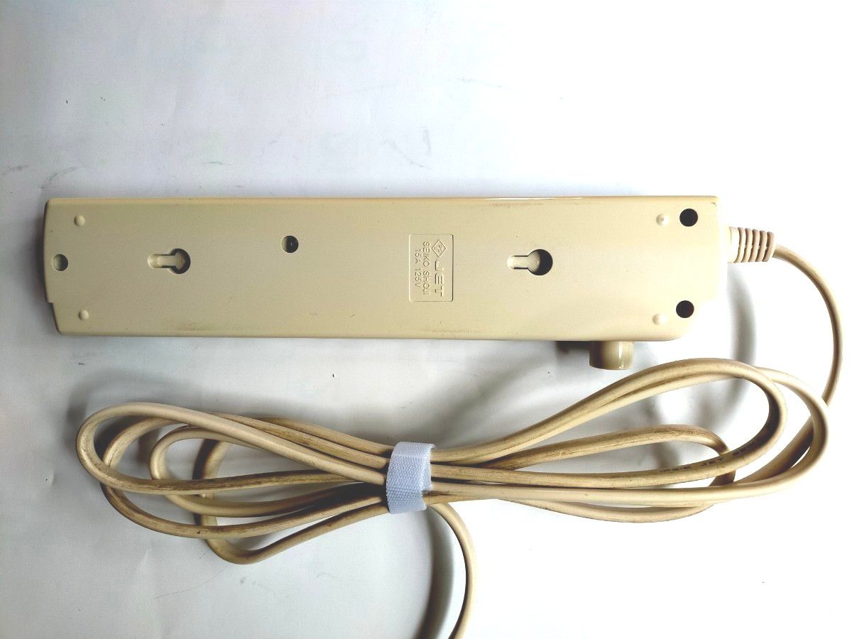 4個口テーブルタップ SEIKO SHOJI 15A 125V PSE JET 個別のON 4個口テーブルタップ SEIKO SHOJI 15A 125V PSE JET 個別のON