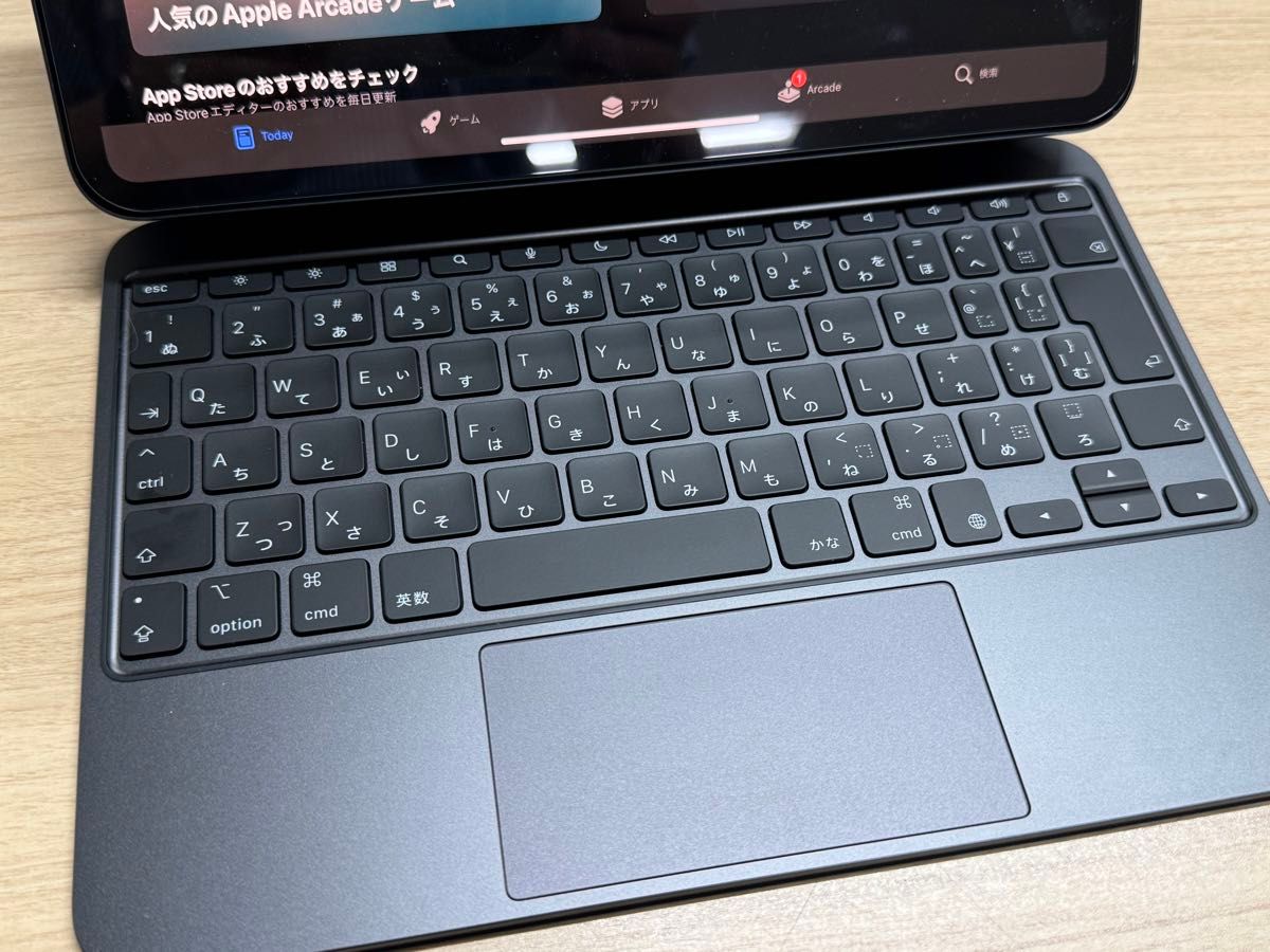 Apple iPad PRO 11インチ M4 第5世代 MAGIC KEYBOARD 中古品 Apple iPad PRO 11インチ M4 第5世代 MAGIC KEYBOARD 中古品