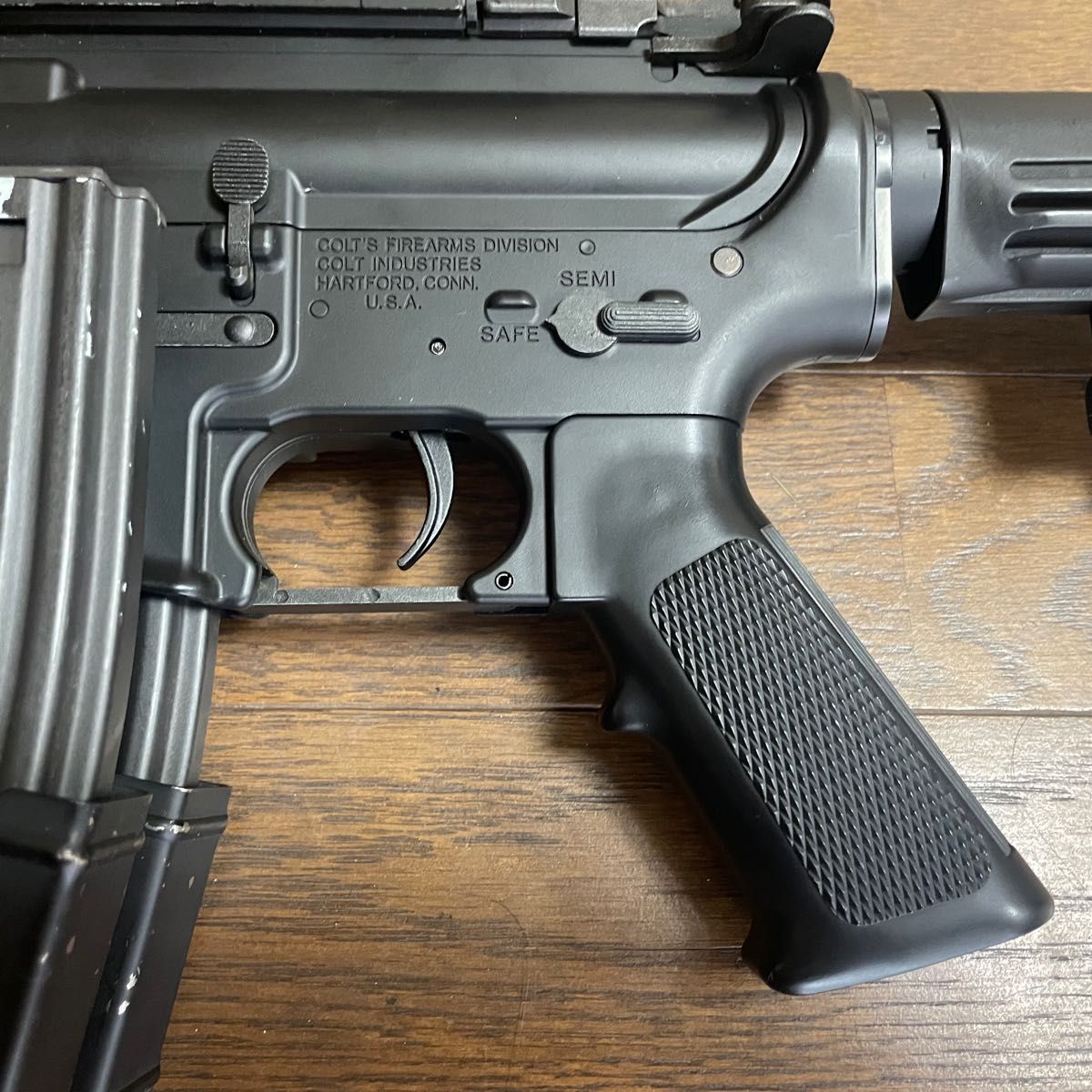 M4 S-system ショートバレルカスタム ライト グリップ マガジン M4 S-system ショートバレルカスタム ライト グリップ マガジン