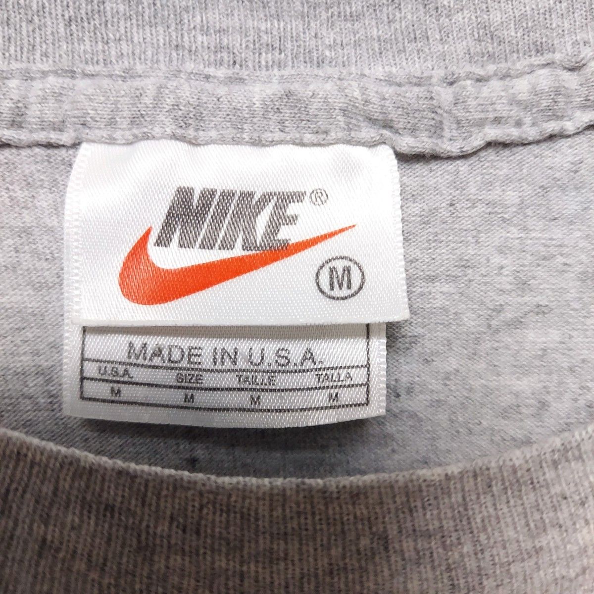 希少 90年代 USA製 ナイキ 銀タグ センター ロゴ Tシャツ 古着M 希少 90年代 USA製 ナイキ 銀タグ センター ロゴ Tシャツ 古着M