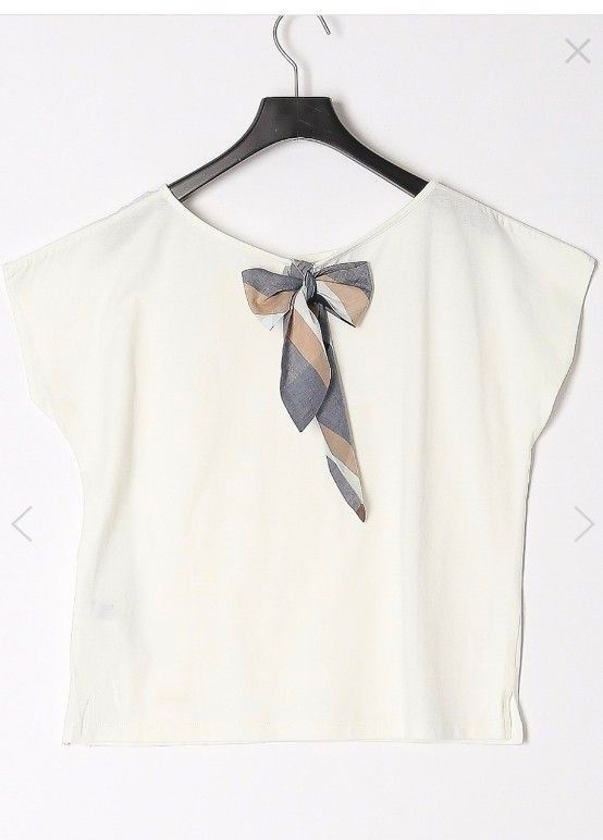 新品未使用 BURBERRYTシャツ38 タグ付きリンボBURBERRY柄定価 新品未使用 BURBERRYTシャツ38 タグ付きリンボBURBERRY柄定価