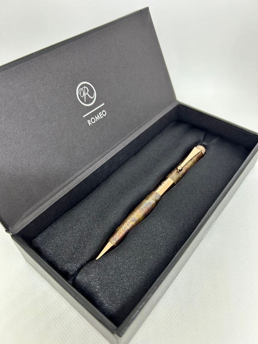 新品】ROMEO NO 3 ボールペン 細軸 斑紋孔雀色/ヴィンテージ 新品】ROMEO NO 3 ボールペン 細軸 斑紋孔雀色/ヴィンテージ