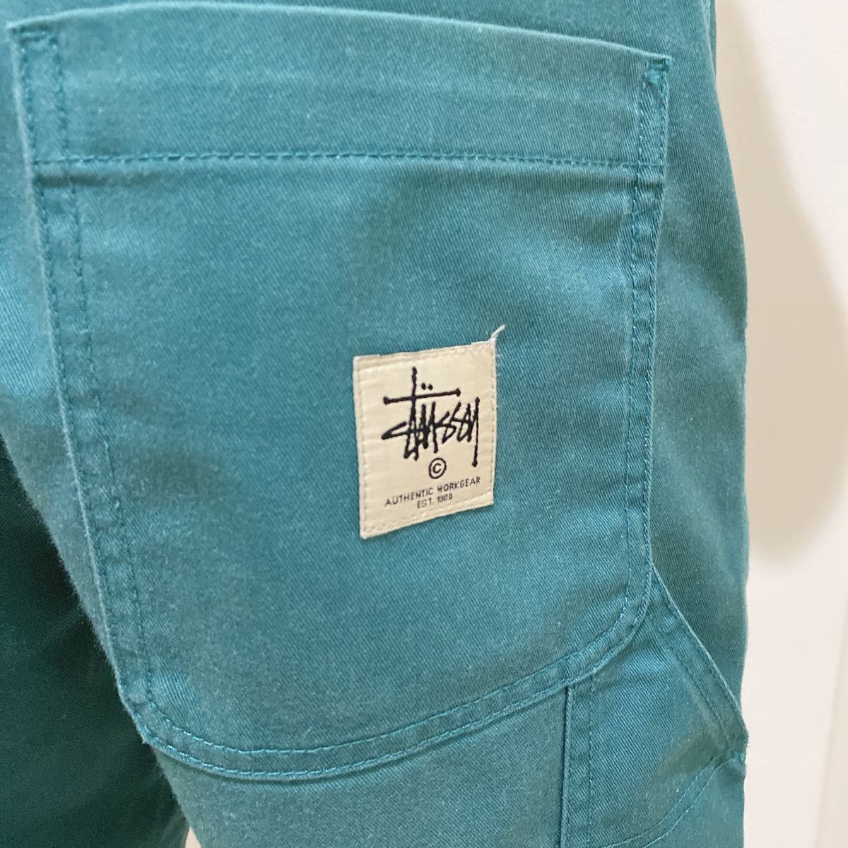 Stussy ダブルニー ワークパンツ カラーパンツ 濃いグリーン Stussy ダブルニー ワークパンツ カラーパンツ 濃いグリーン