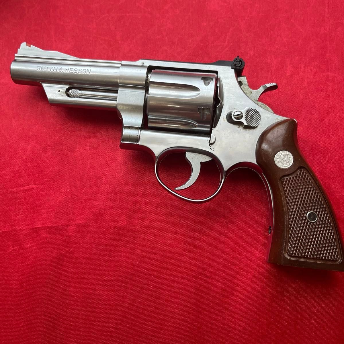 コクサイ モデルガン S&W M629 44マグナム 4インチ サービス コクサイ モデルガン S&W M629 44マグナム 4インチ サービス
