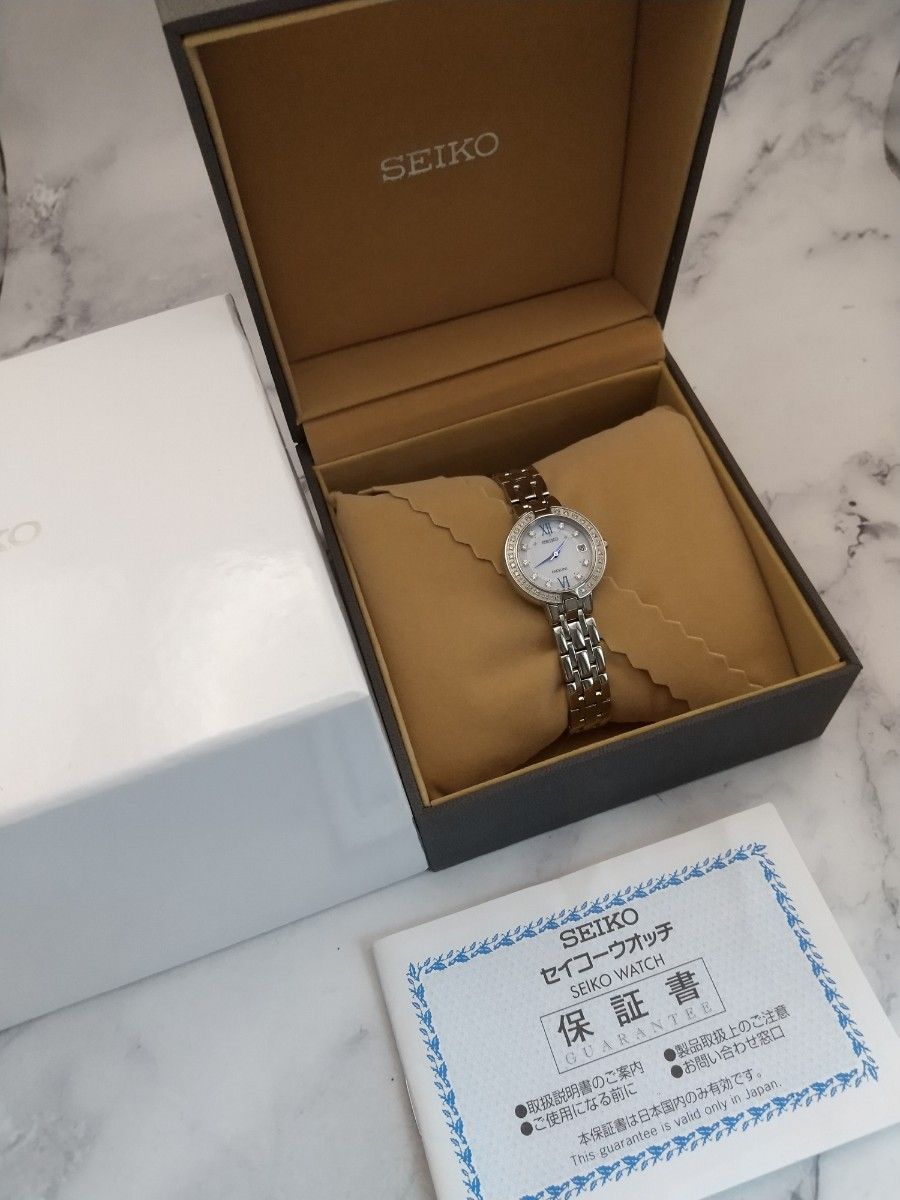 セイコー エクセリーヌ 美品 35Pダイヤ 電波ソーラー 現行販売品 セイコー エクセリーヌ 美品 35Pダイヤ 電波ソーラー 現行販売品