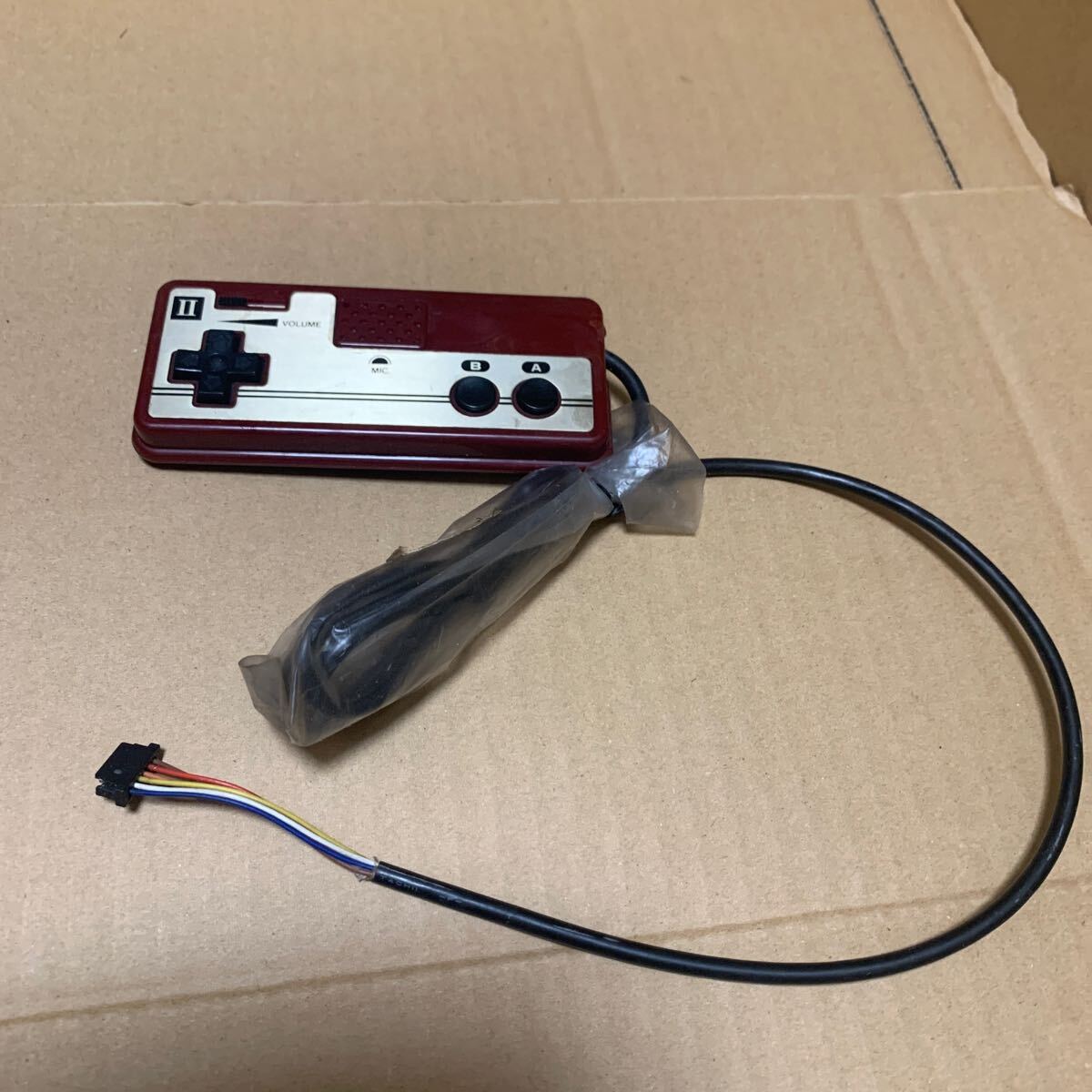 デッドストック 未使用 ファミコン コントローラ 2 修理用 交換用 ファミリーコンピューター 任天堂 初代 激レア品