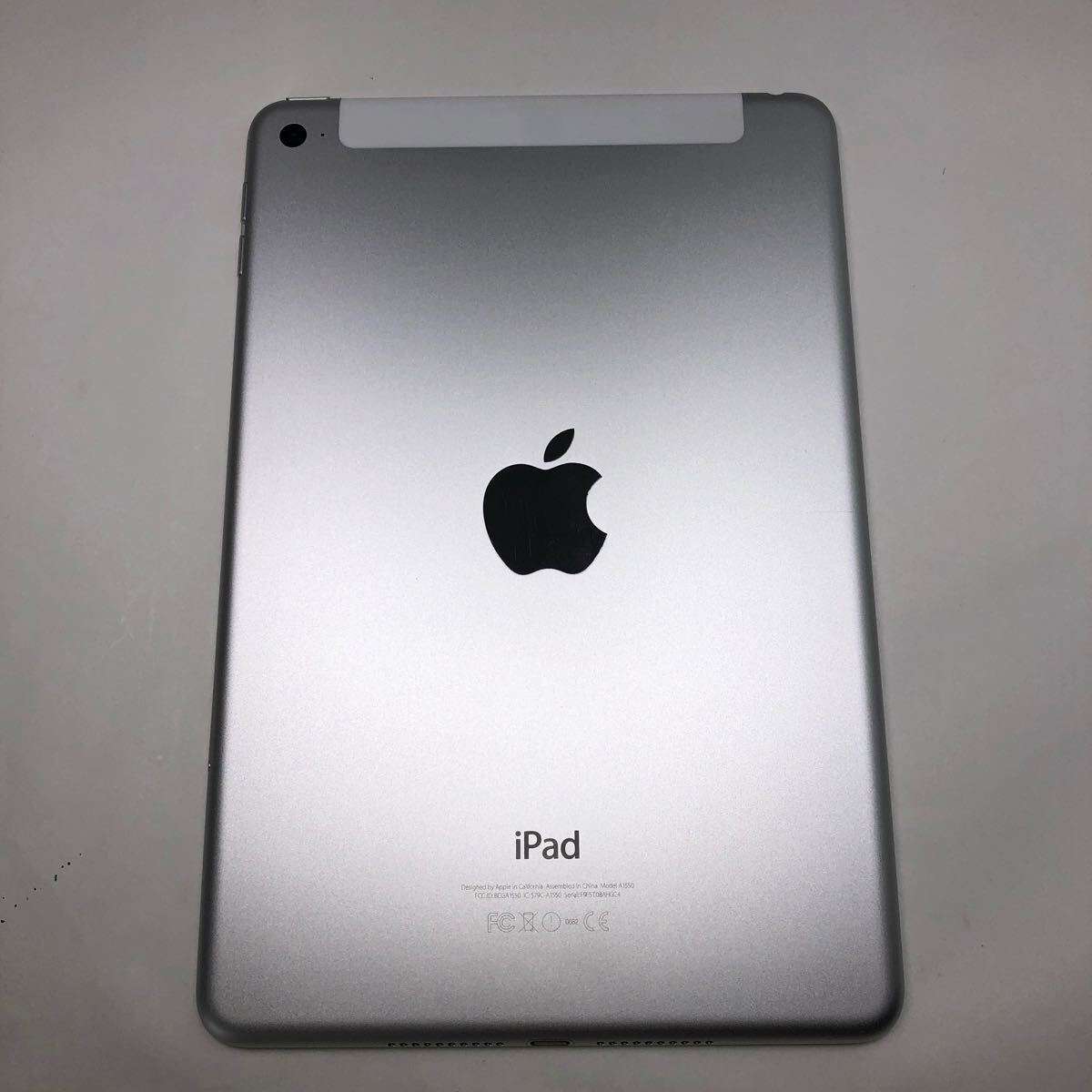 2284】 送料無料 Apple iPad mini第4世代 Wi-Fi+Cellular 32GB 2284】 送料無料 Apple iPad mini第4世代 Wi-Fi+Cellular 32GB