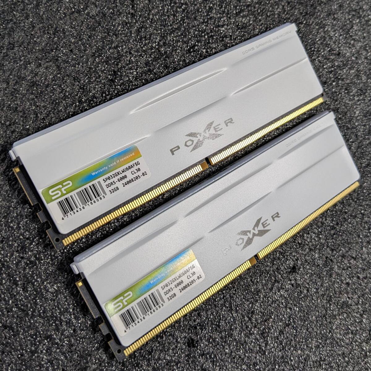 ほぼ未使用】DDR5メモリ 64GB(32GB2枚組) シリコンパワー XPOWER ほぼ未使用】DDR5メモリ 64GB(32GB2枚組) シリコンパワー XPOWER