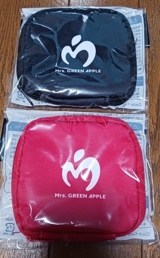 Mrs. GREEN APPLE ポーチ Mrs.GREENAPPLEピンク ポーチ