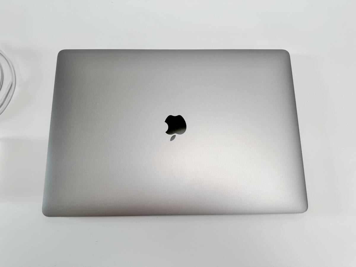 Macbook Pro 16 -inch 2019 year Space gray i7 2.6GHz 6 core 16GB 512GB