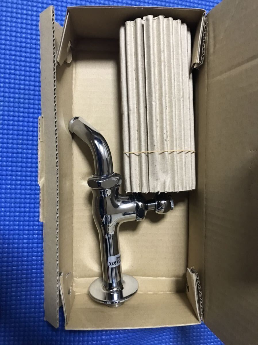 TOTO T200BSQ13 X92X 横水栓 13 レバー式 未使用 未開封品 4ケ TOTO T200BSQ13 X92X 横水栓 13 レバー式 未使用 未開封品 4ケ