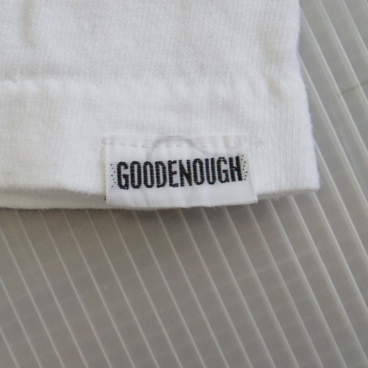90s GOODENOUGH グッドイナフ ターゲットロゴ Tシャツ L 白 90s GOODENOUGH グッドイナフ ターゲットロゴ Tシャツ L 白