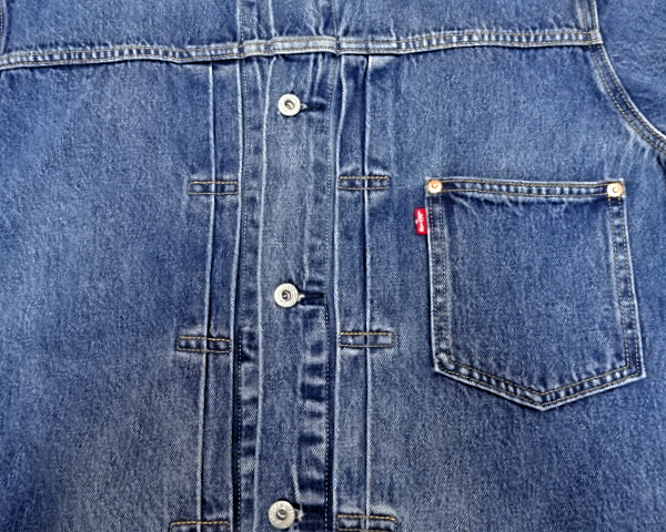 Bibian 比比昂- L(XL) 新品【LEVI'S デニムジャケットTYPE I Bibian 比比昂- L(XL) 新品【LEVI'S デニムジャケットTYPE I