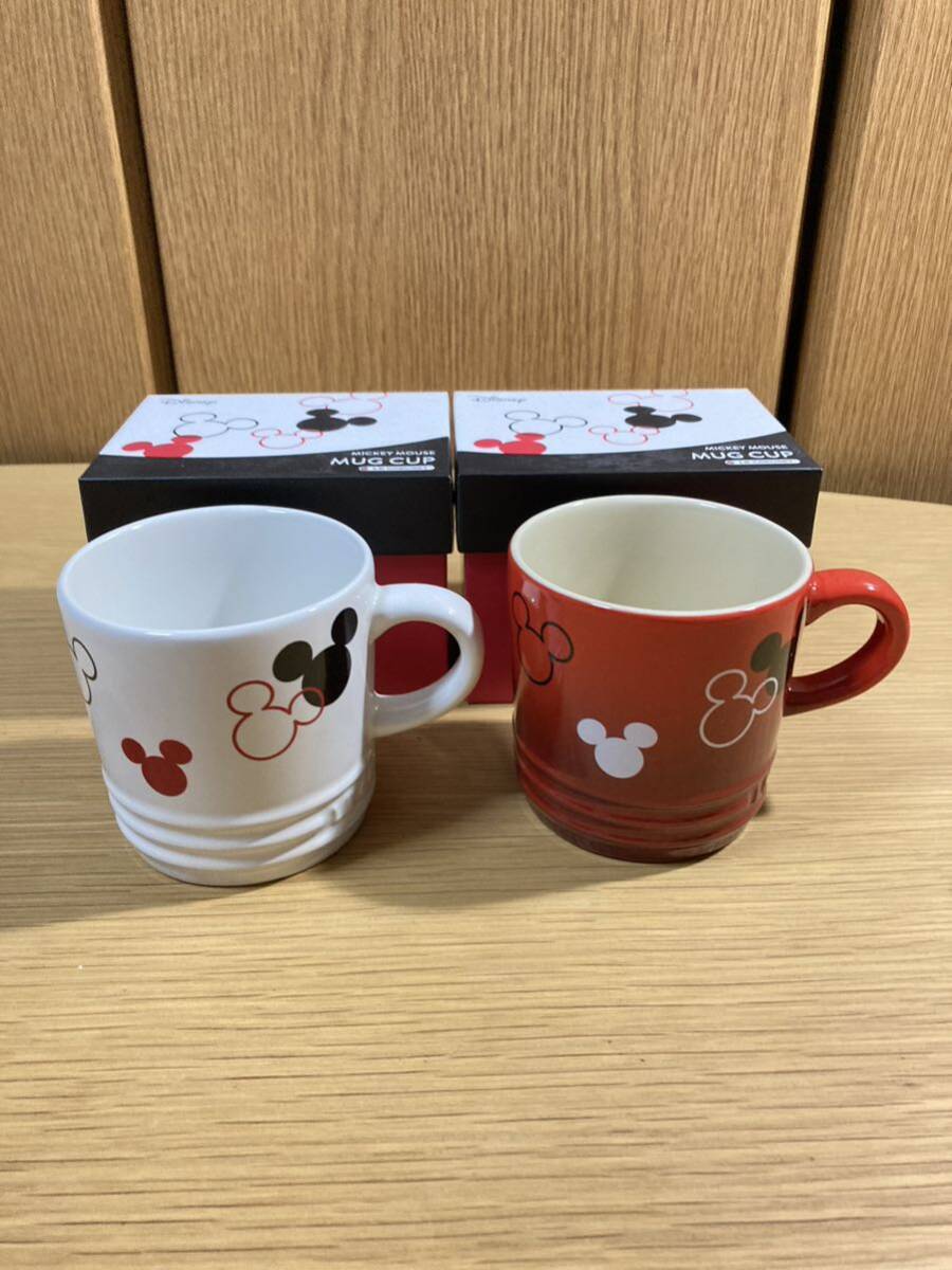 ルクルーゼ×ディズニー≪ミッキーマウス マグカップ 2個≫陶器製 ルクルーゼ×ディズニー≪ミッキーマウス マグカップ 2個≫陶器製