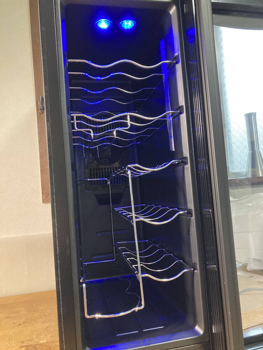 WIE 電子 ミニ ワイン クーラー WIWCTE12BFGADX 62427ym 32 WIE 電子 ミニ ワイン クーラー WIWCTE12BFGADX 62427ym 32