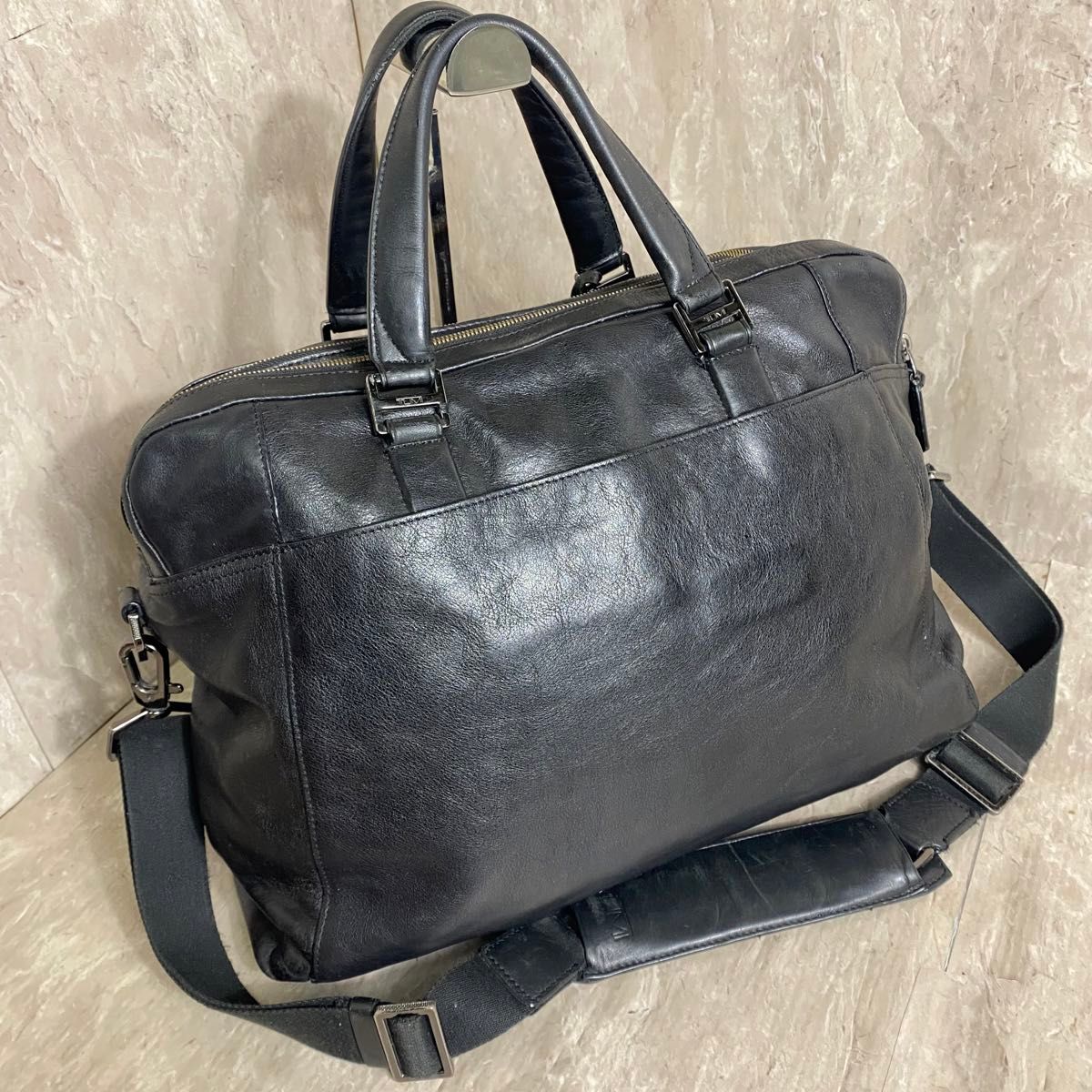激レア TUMI 68560D BEACON HILLChestnut ブリーフケース 激レア TUMI 68560D BEACON HILLChestnut ブリーフケース