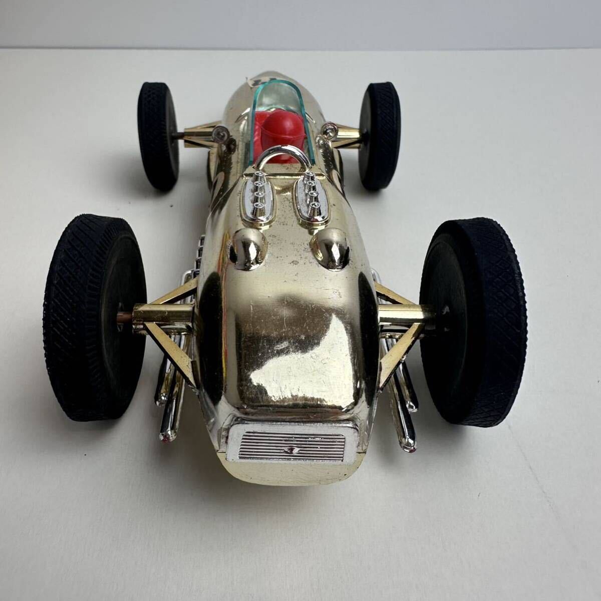  Showa Retro toy Ferrari SANYO Blanc pli that time thing DOUBLE NUMBER JE T FERRARI L GOLD automobile box equipped CAR racing car 