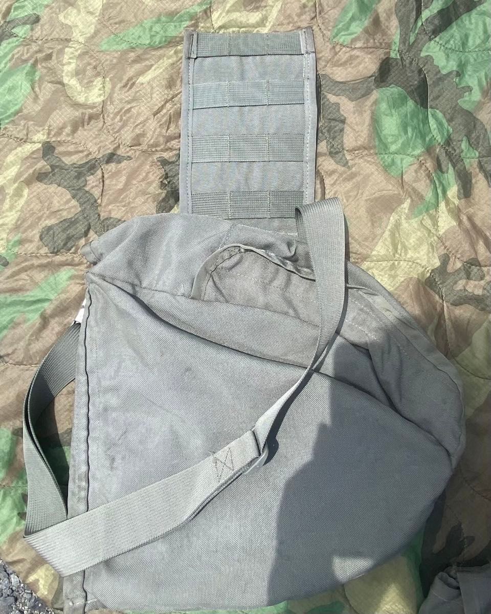 米軍実物 米軍放出品 M50 ガスマスク GAS MASK ポーチ バック FG 米軍実物 米軍放出品 M50 ガスマスク GAS MASK ポーチ バック FG