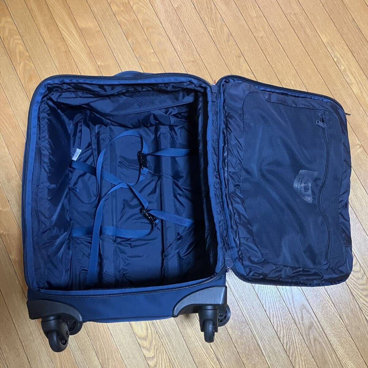 THE NORTH FACE ノースフェイス シャトル 4 ウィーラー SHUTTLE THE NORTH FACE ノースフェイス シャトル 4 ウィーラー SHUTTLE
