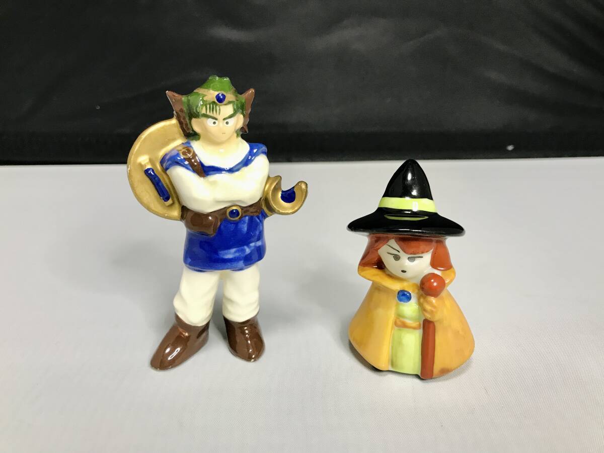 ドラゴンクエスト 陶器人形 ドラクエ4勇者 ドラクエ3魔法使い ドラゴンクエスト 陶器人形 ドラクエ4勇者 ドラクエ3魔法使い