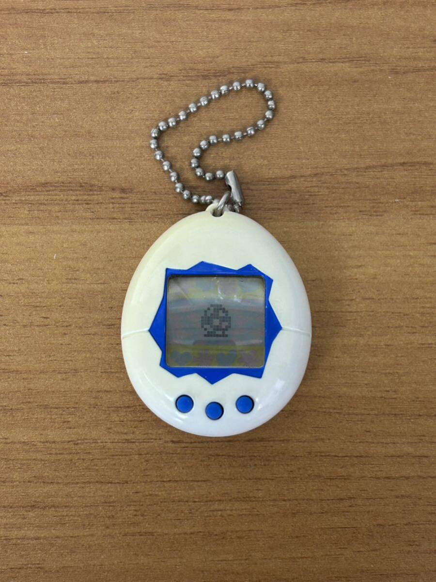 バンダイ 初代たまごっち #1800 海外版 逆輸入 並行輸入 白×青 当時物 tamagotchi USA BANDAI détails  d'articles | Yahoo! JAPAN Auction | One Map by FROM JAPAN