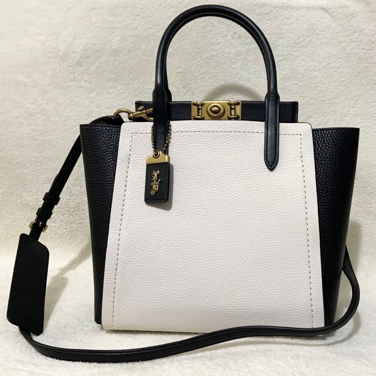 美品】COACH コーチ トループ 2way バッグ バイカラー 78484 黒 美品】COACH コーチ トループ 2way バッグ バイカラー 78484 黒