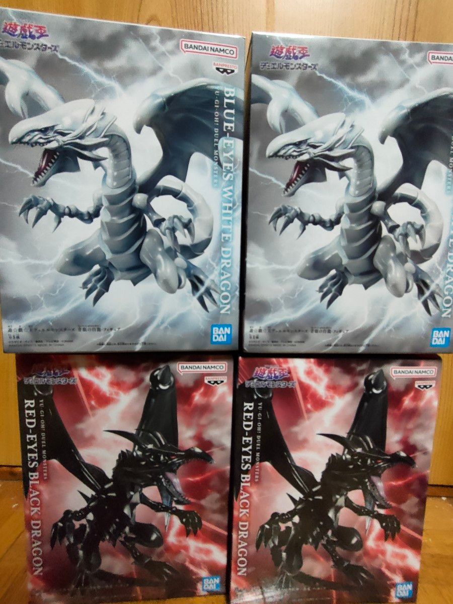 遊戯王 ブルーアイズ レッドアイズ フィギュア 4体セット 遊戯王 ブルーアイズホワイトドラゴン レッドアイズブラック