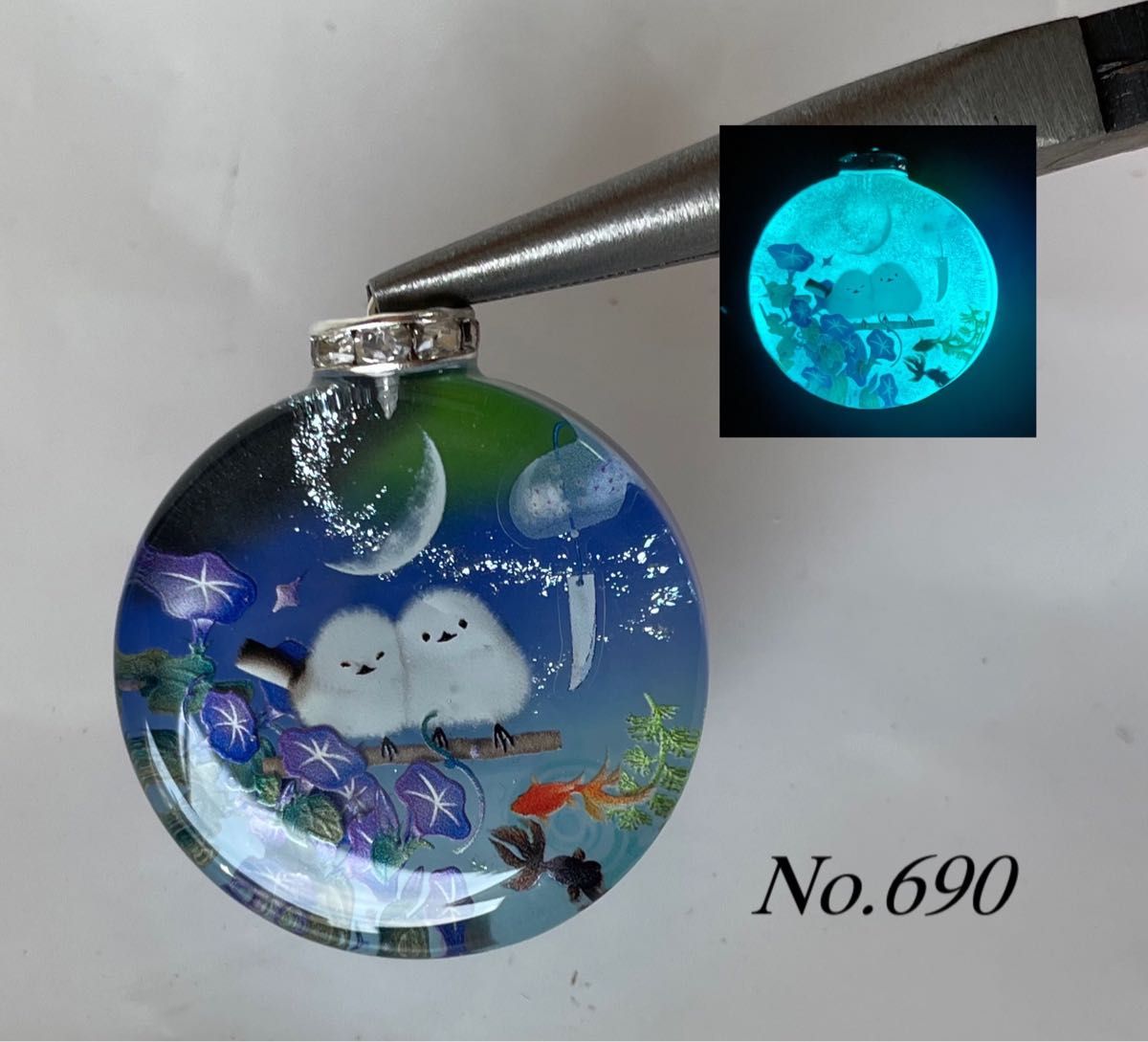 展示用/レジン/夏の夜のシマエナガ 朝顔 風鈴 蓄光 オルゴナイト 展示用/レジン/夏の夜のシマエナガ 朝顔 風鈴 蓄光 オルゴナイト