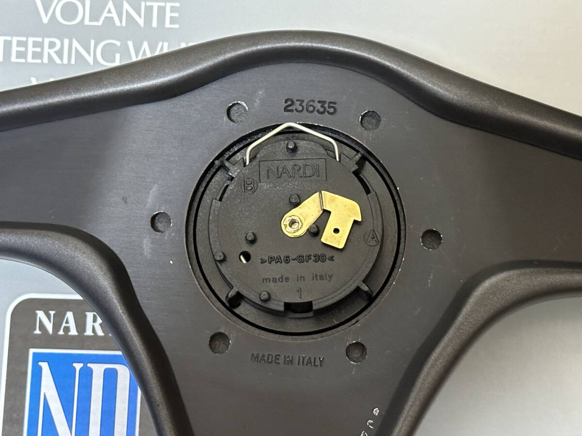 NARDI GARA3 TYPE4 ステアリング ナルディ ガラ3 タイプ4 36 5 NARDI GARA3 TYPE4 ステアリング ナルディ ガラ3 タイプ4 36 5