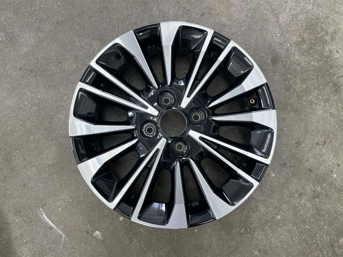 ダイハツ LA650S タントカスタム 純正 15インチ 4 5J+45 100/4H ダイハツ LA650S タントカスタム 純正 15インチ 4 5J+45 100/4H