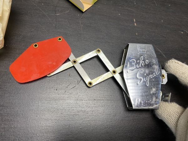 6800円 希少 日本シグナル(株)ノスタルジ-方向指示器バイク 6800円 希少 日本シグナル(株)ノスタルジ-方向指示器バイク