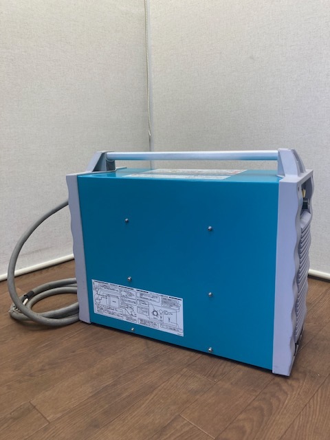 ☆残り1台!ダイヘン プラズマ切断機 M5500CⅡ コンプレッサー ☆残り1台!ダイヘン プラズマ切断機 M5500CⅡ コンプレッサー