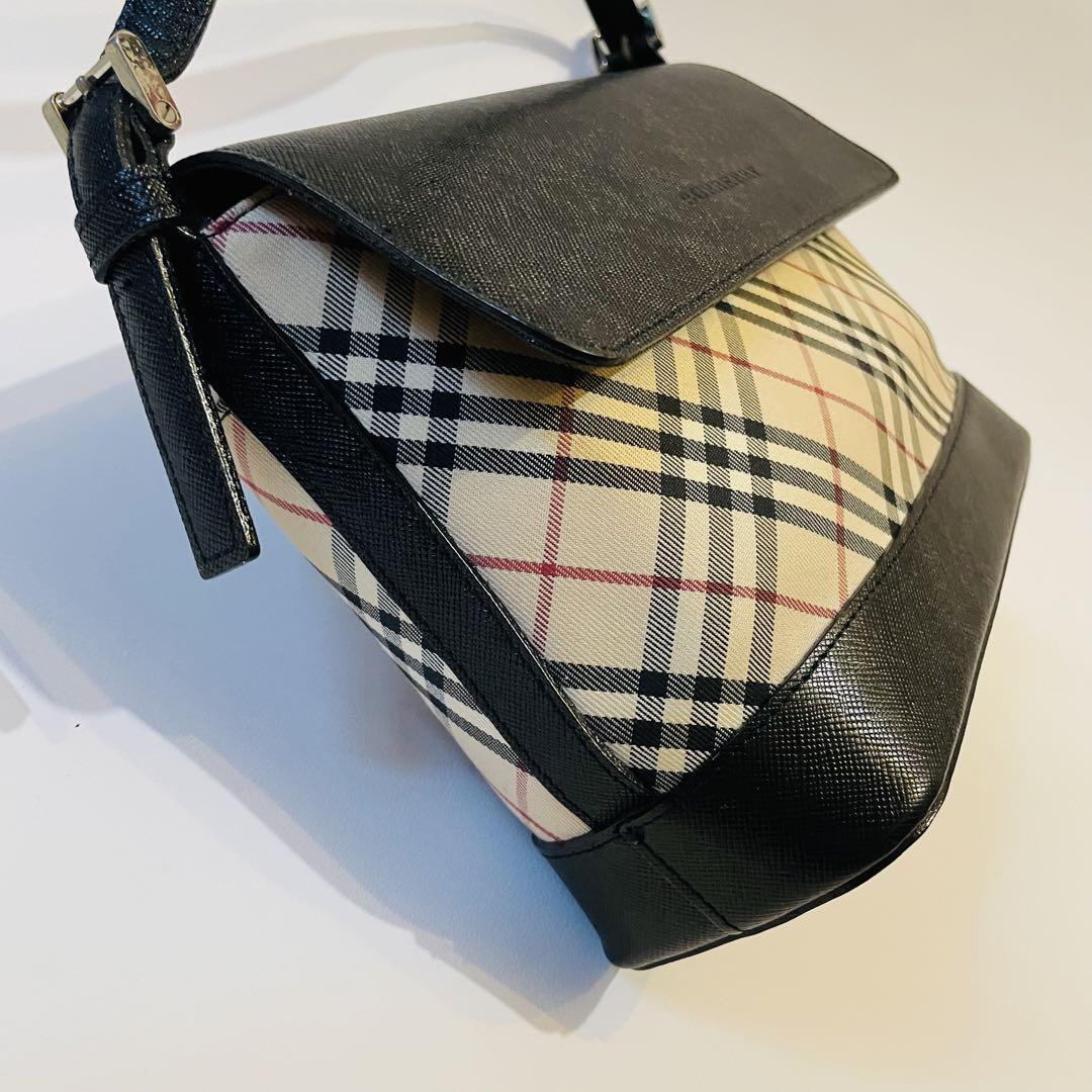 美品 Burberry バーバリー ショルダーバッグ ノバチェック 美品 Burberry バーバリー ショルダーバッグ ノバチェック