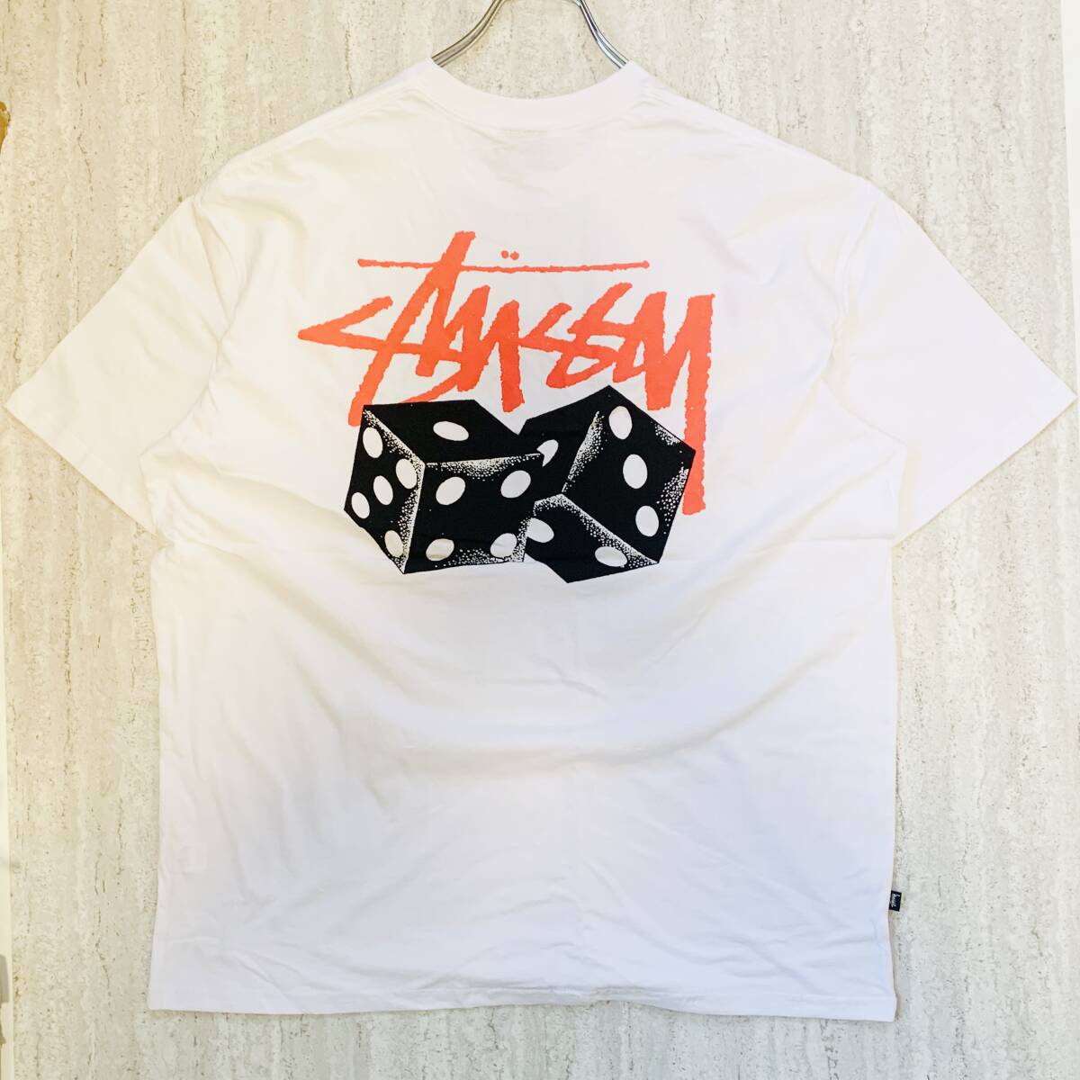 海外限定 Stussy ステューシー Tシャツ ロゴ ダイス dice L 海外限定 Stussy ステューシー Tシャツ ロゴ ダイス dice L