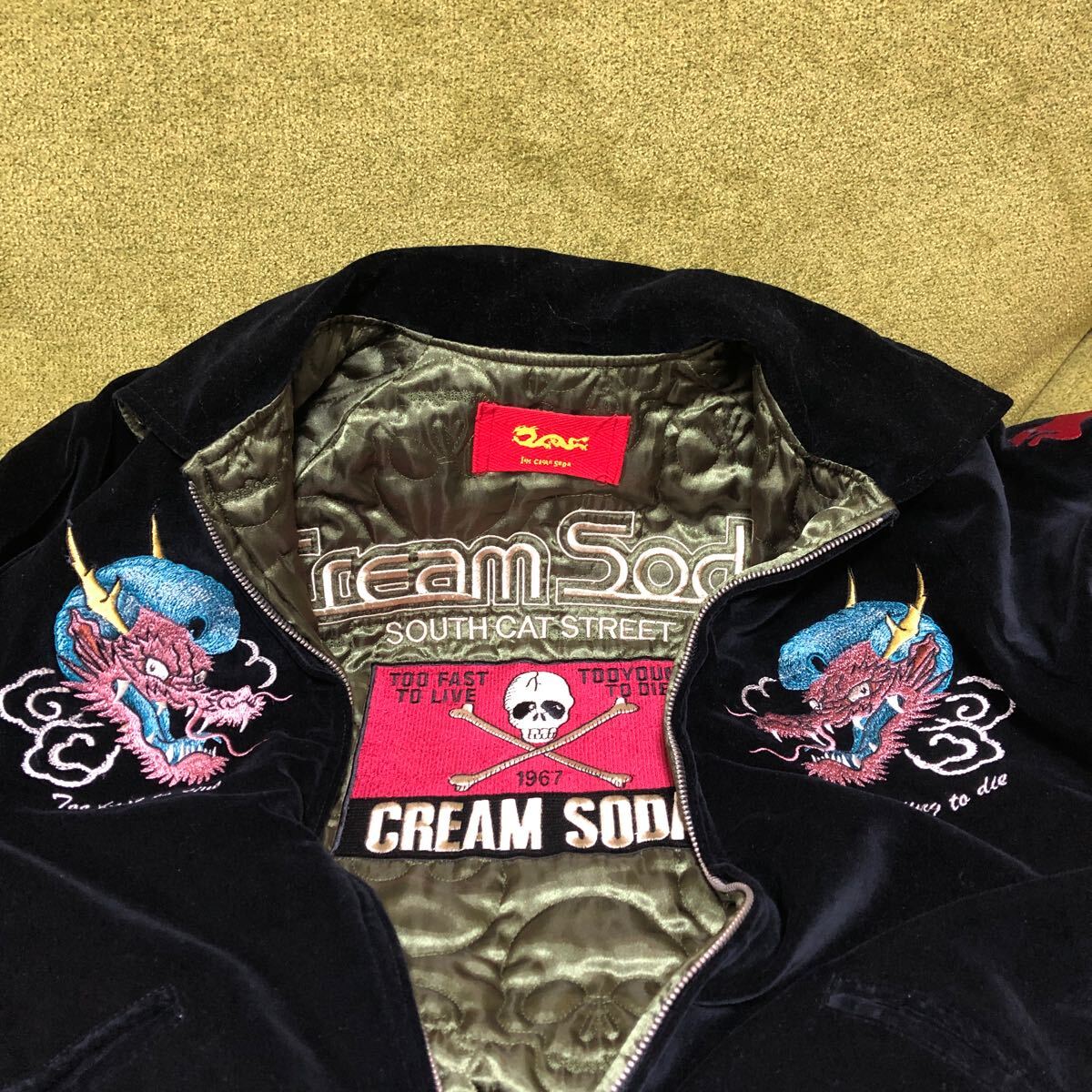サイズM クリームソーダ 刺繍ブルゾン リーゼントドラゴン サイズM クリームソーダ 刺繍ブルゾン リーゼントドラゴン