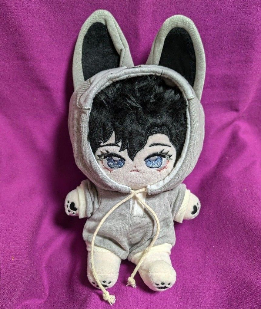 stray kids バンチャン 20cm ぬいぐるみ (骨あり) ウルフチャン stray kids バンチャン 20cm ぬいぐるみ (骨あり) ウルフチャン