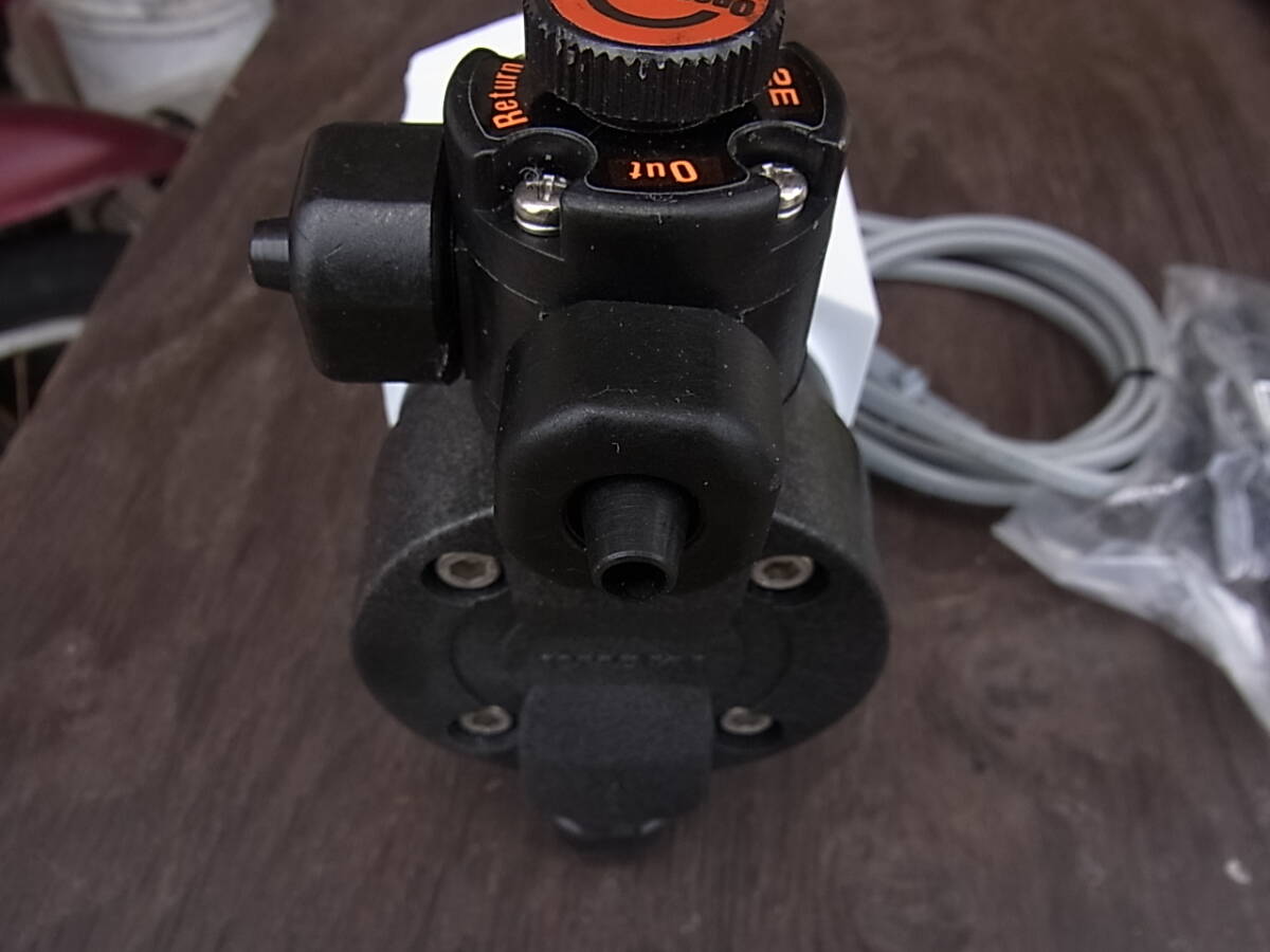 IWAKI METERING POMP いわき EP-B35PH-100 メータリングポンプ IWAKI METERING POMP いわき EP-B35PH-100 メータリングポンプ