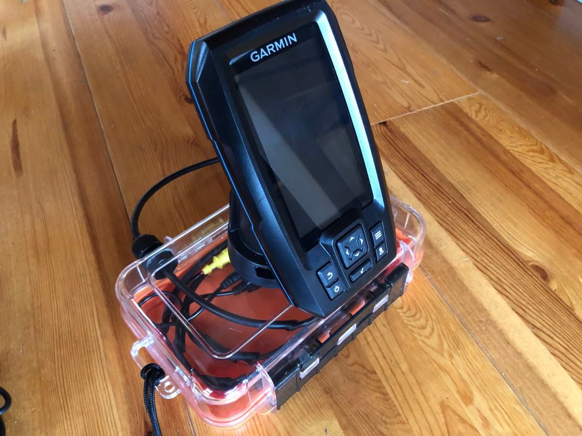 ガーミン ストライカー 4プラス 魚探 SUPに取付けて即使用可 SUP ガーミン ストライカー 4プラス 魚探 SUPに取付けて即使用可 SUP