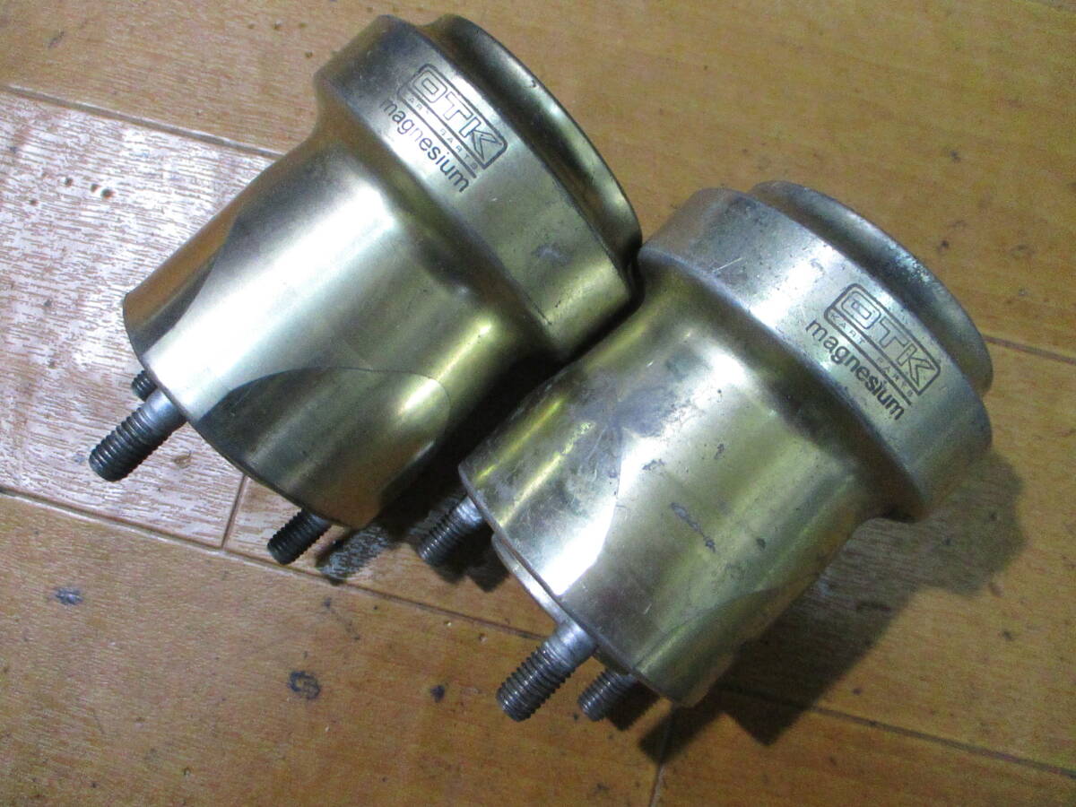 使用少 2023年車 OTK純正 50パイ マグ製 リア リヤ ホイール ハブ 長87ミリ トニー コスミック レッドスピード ビレル パロリン