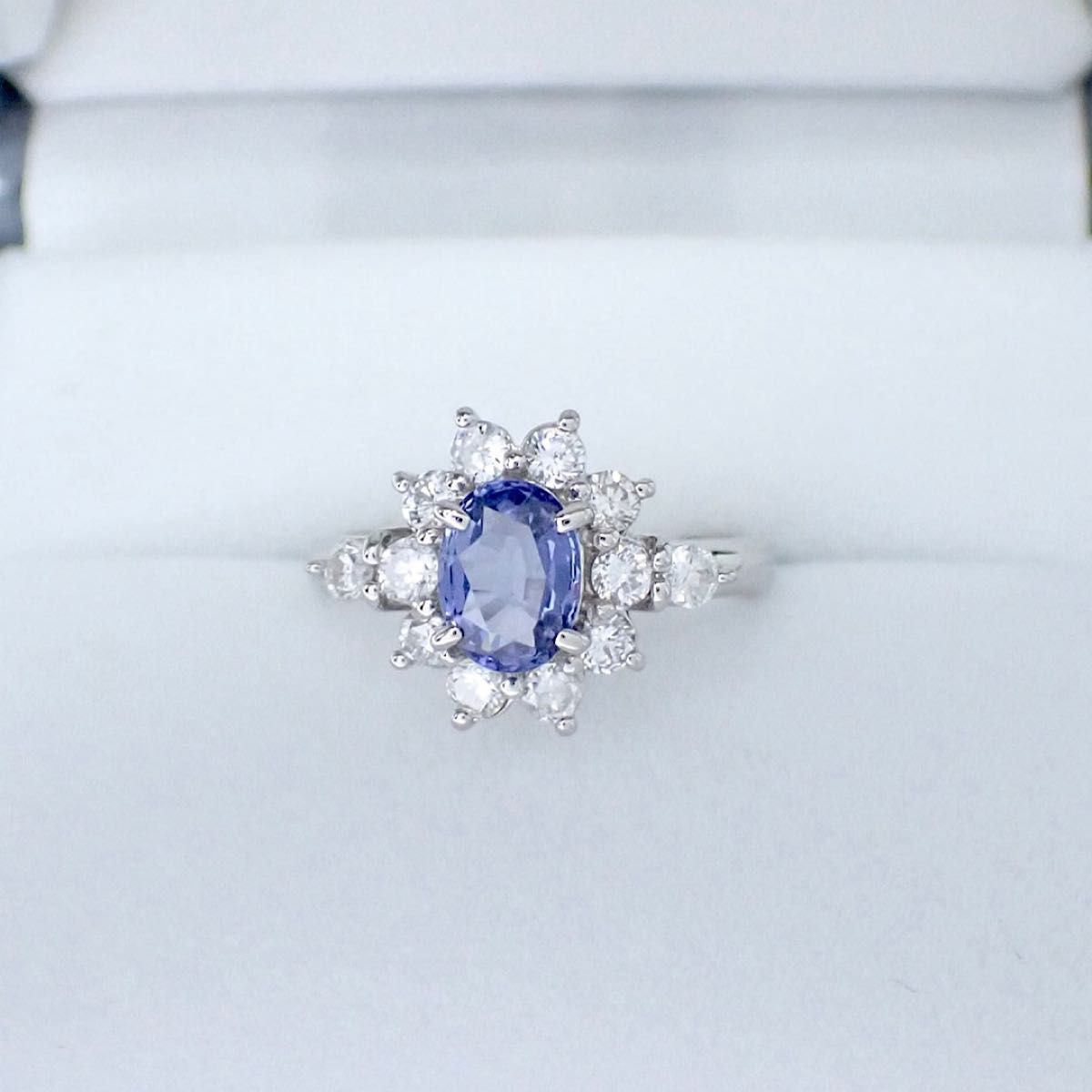 銀座ジュエリーマキ サファイア1 21ct Pt850 ダイヤリング D0 銀座ジュエリーマキ サファイア1 21ct Pt850 ダイヤリング D0