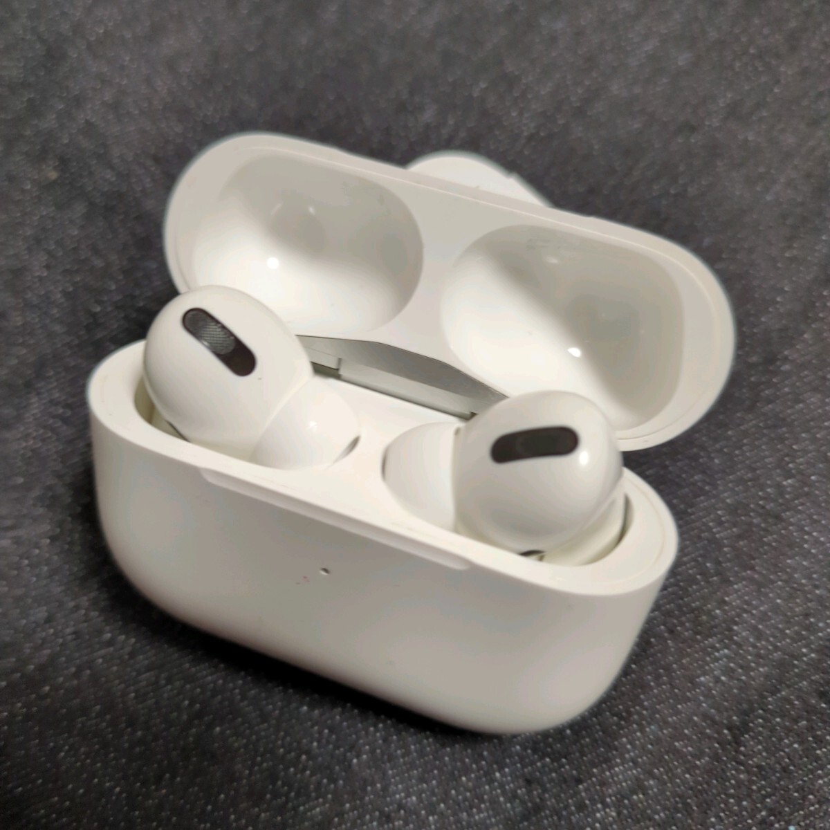 中古訳あり AirPods Pro MWP22J/A ジャンク Apple ワイヤレス 中古訳あり AirPods Pro MWP22J/A ジャンク Apple ワイヤレス