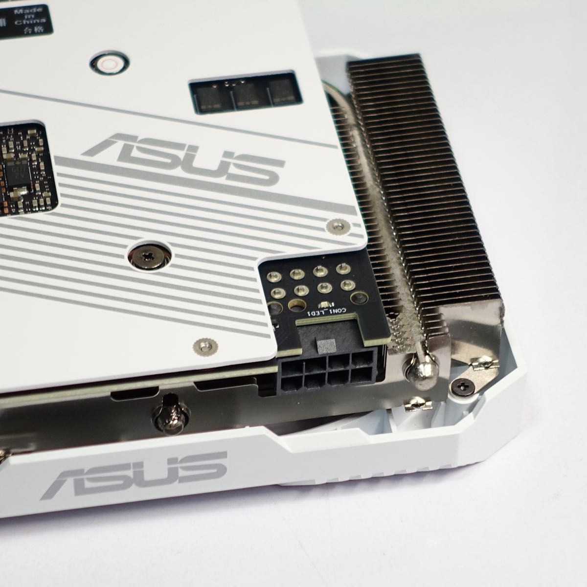 ASUS/DUAL WHITE 2023’ GeForce RTX3060 8G OC グラフィックボード 正常品