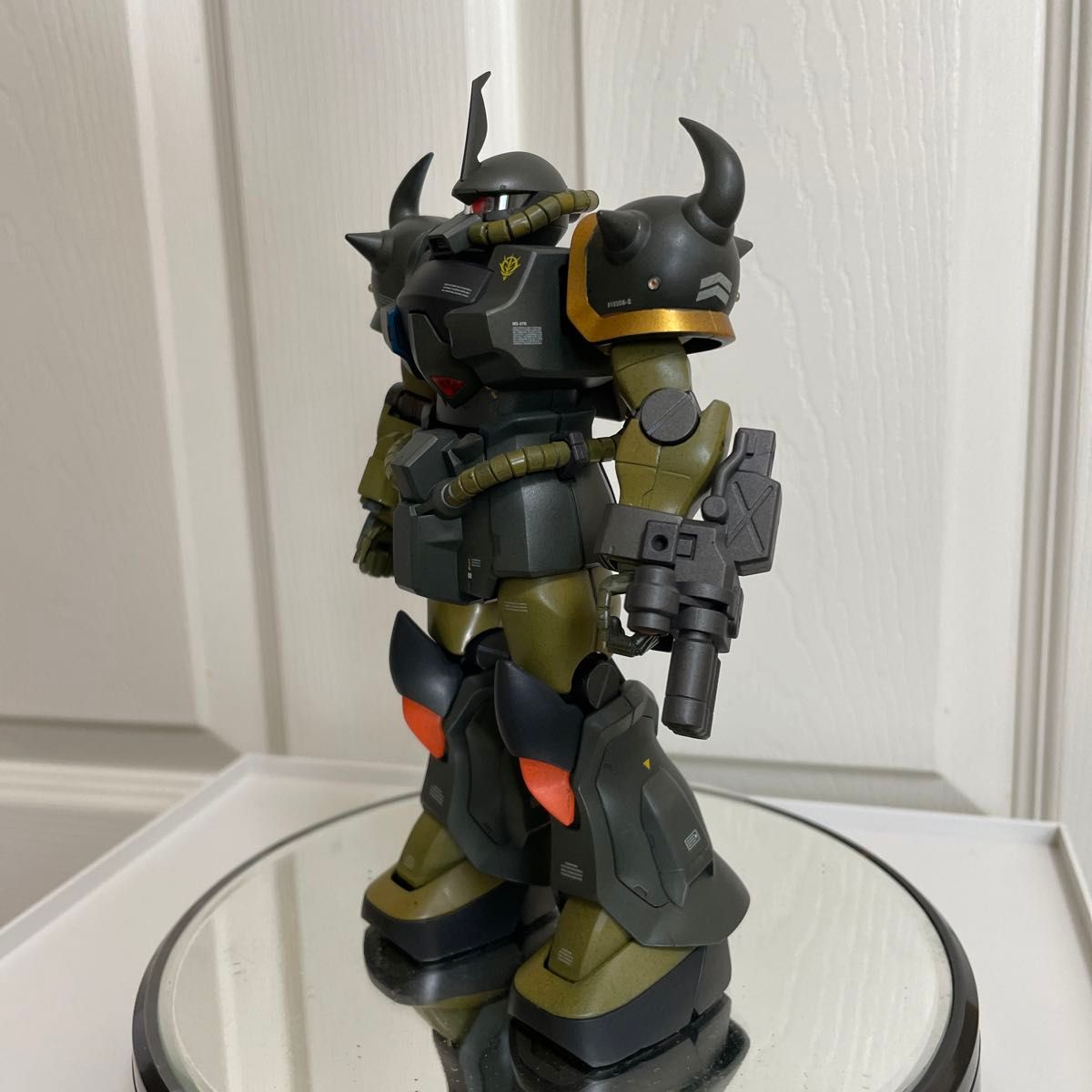 完成品 塗装済 MG グフカスタム MS-07B3 第08MS小隊 リアル 完成品 塗装済 MG グフカスタム MS-07B3 第08MS小隊 リアル