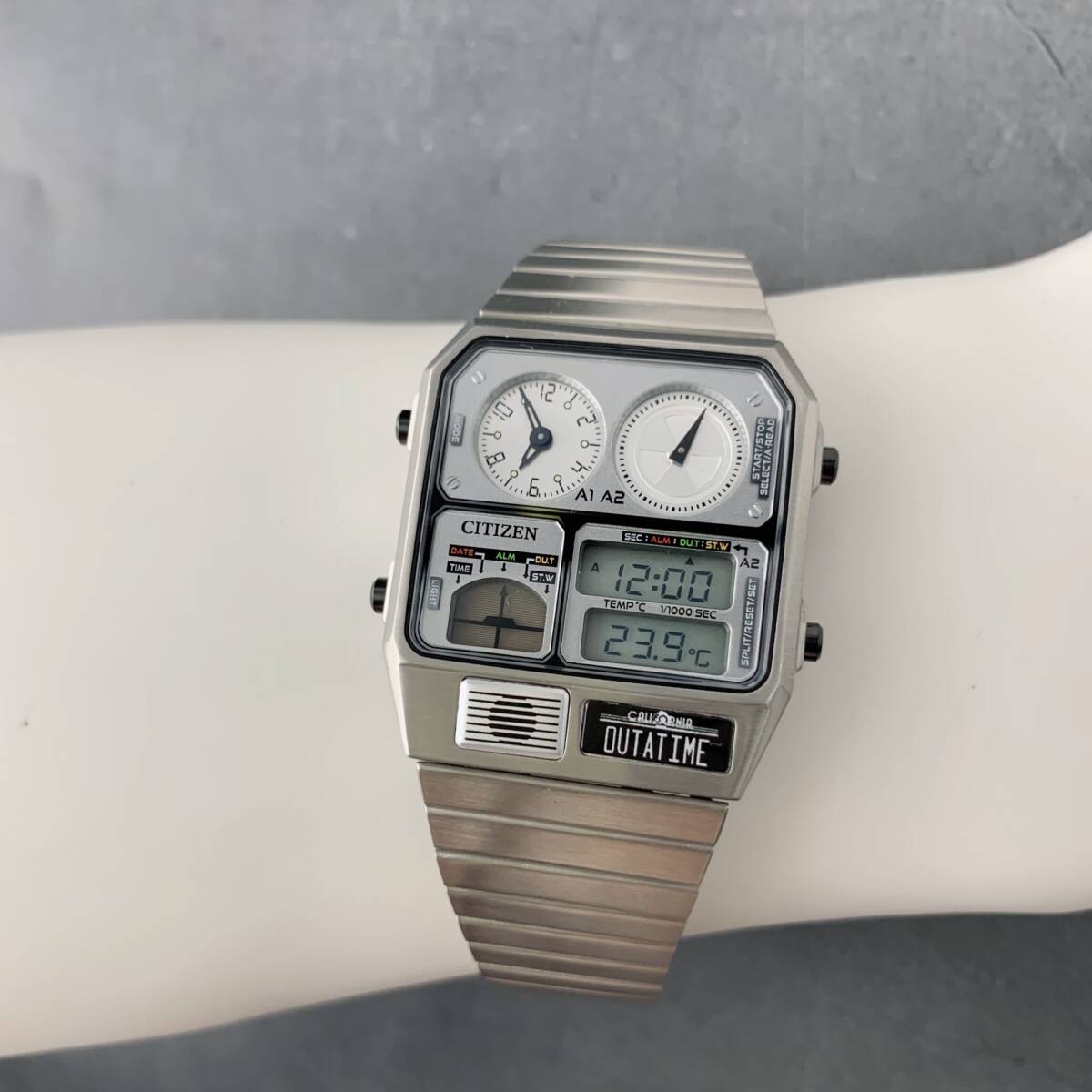 ほぼ新品】シチズン アナデジテンプ バックトゥザフューチャー ほぼ新品】シチズン アナデジテンプ バックトゥザフューチャー