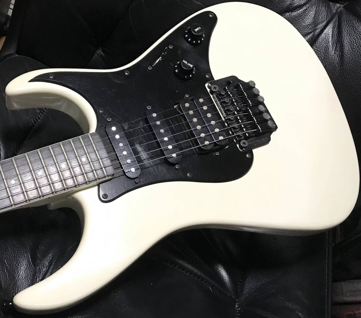 即落送料無料 FERNANDES フェルナンデス FR -55 日本製 金ロゴ L 即落送料無料 FERNANDES フェルナンデス FR -55 日本製 金ロゴ L