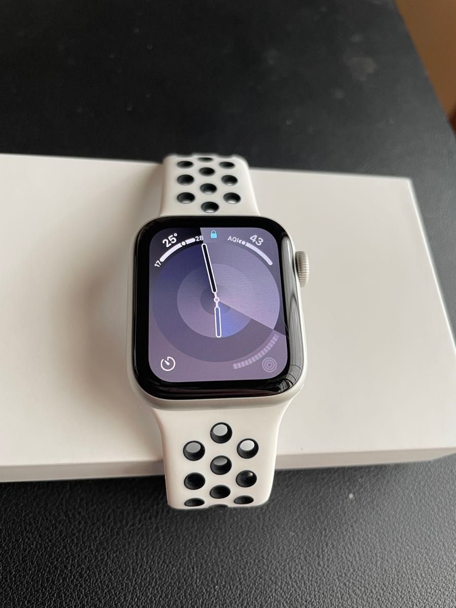 Apple Watch SE GPSモデル 40mm シルバーアルミニウム BT98 Apple Watch SE GPSモデル 40mm シルバーアルミニウム BT98