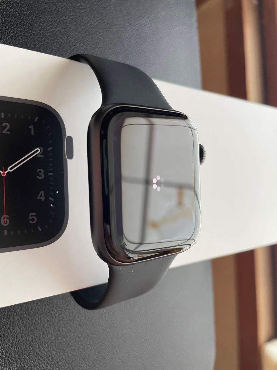 Apple Watch SE GPSモデル 44mm ミッドナイト スポーツバンド Apple Watch SE GPSモデル 44mm ミッドナイト スポーツバンド