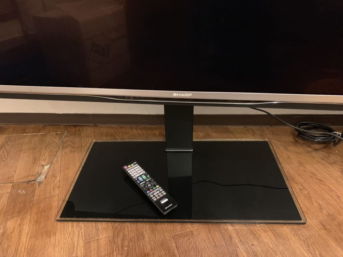 部屋が大画面の3D映画館に! シャープ SHARP 液晶カラー テレビ LC