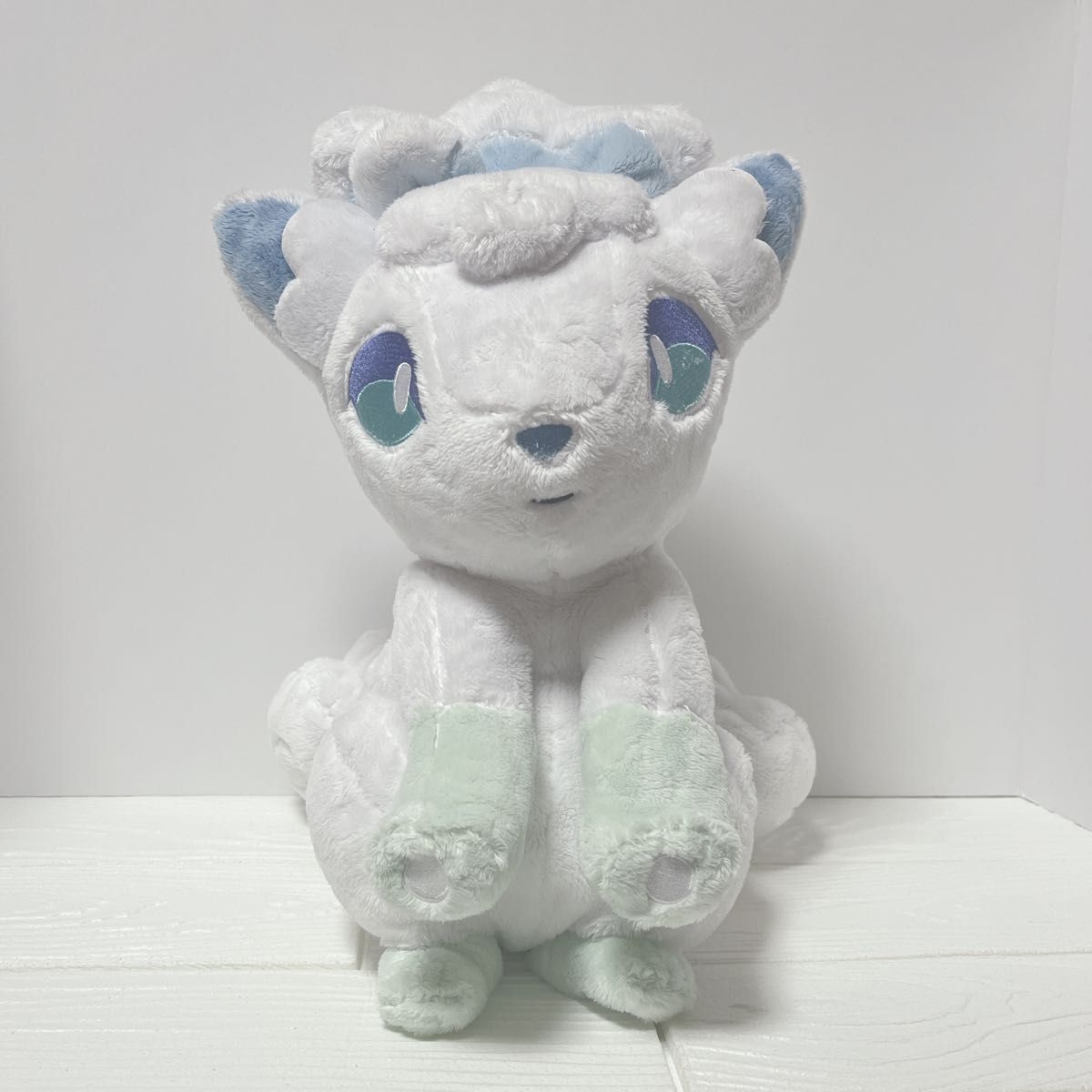 ポケモン タカラトミー リーリエのシロン アローラロコン 等身大 ポケモン タカラトミー リーリエのシロン アローラロコン 等身大