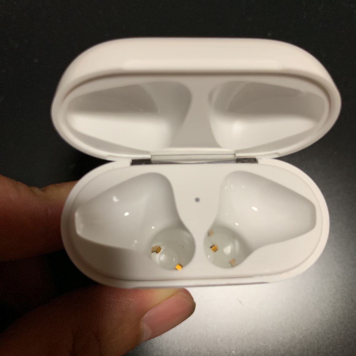 Новый кейс airpods